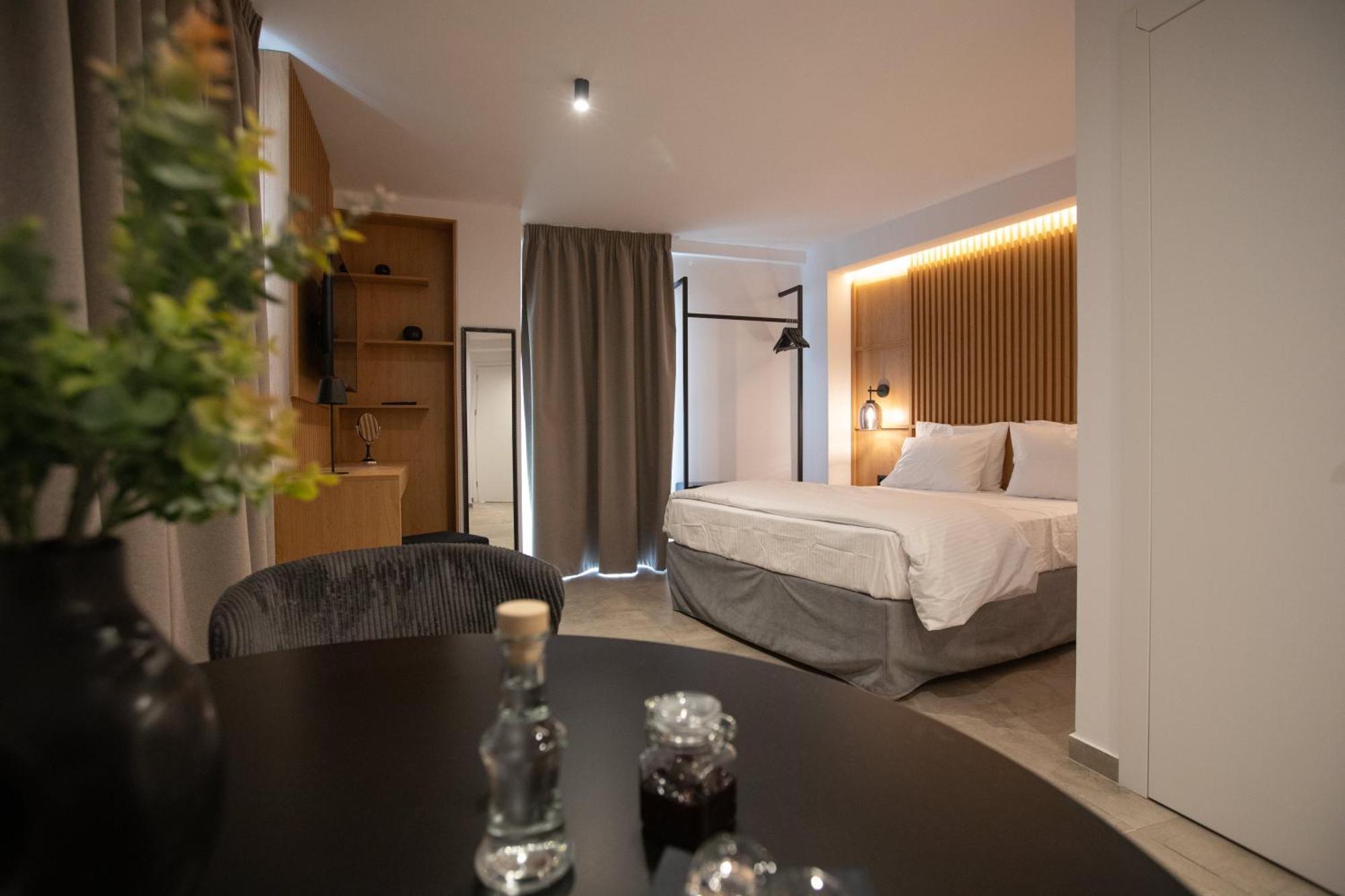 Griffin Suites Heraklion  Екстер'єр фото