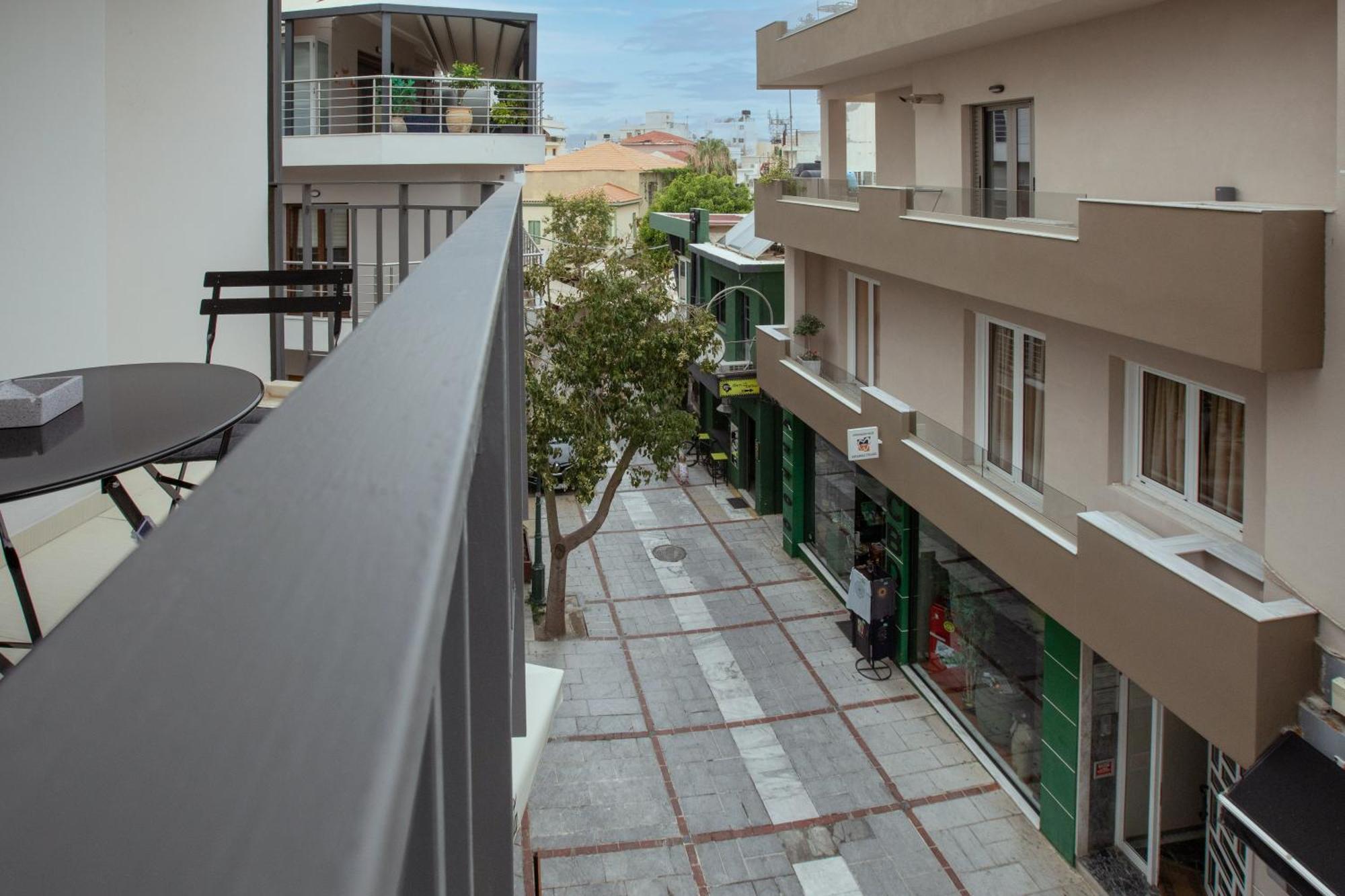 Griffin Suites Heraklion  Екстер'єр фото